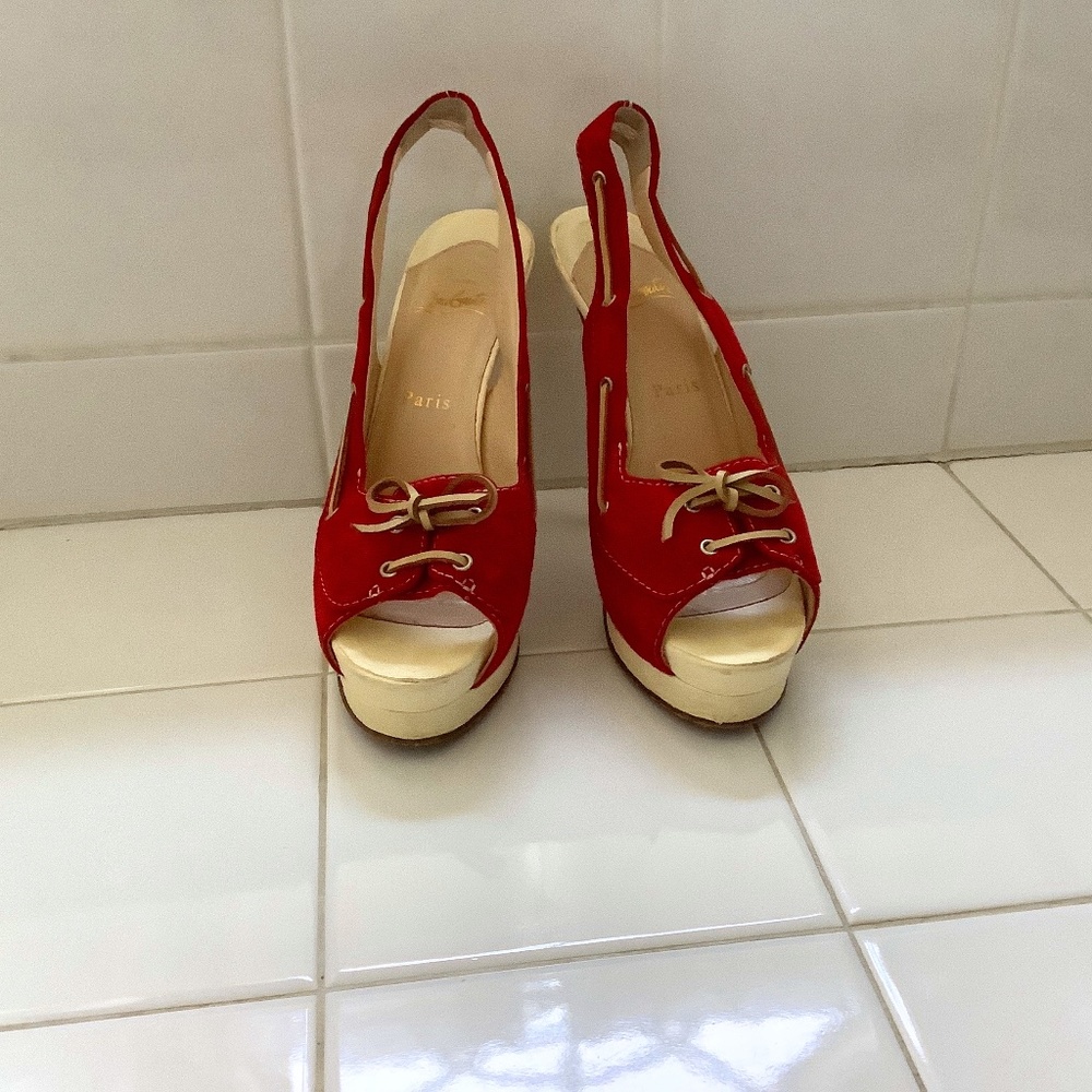 Christian Louboutin Size 38.5